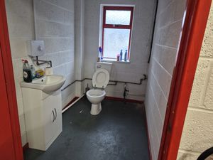 Photo 8- click for photo gallery